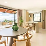 Orion Luxury Ocean View *