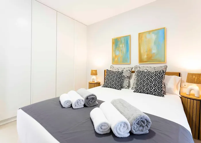 Orion Luxury Ocean View *