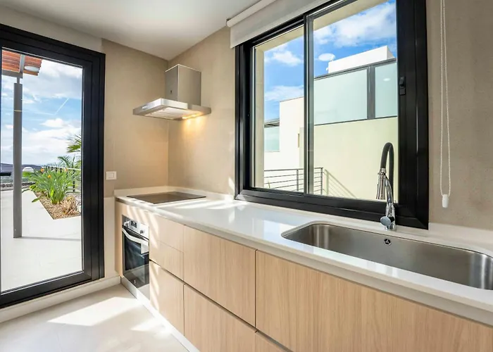 Orion Luxury Ocean View فيلة *