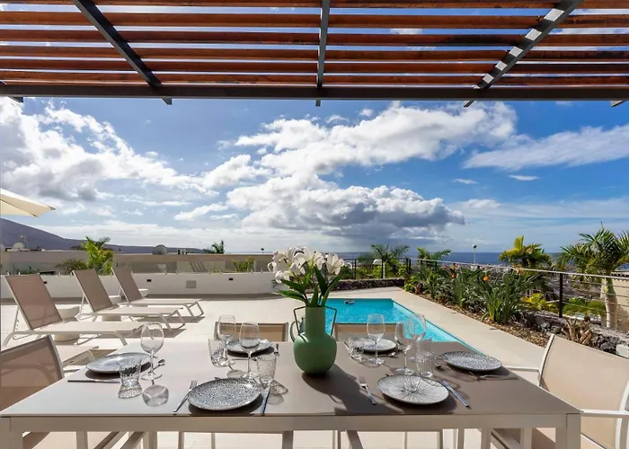 Orion Luxury Ocean View فيلة أذيخي