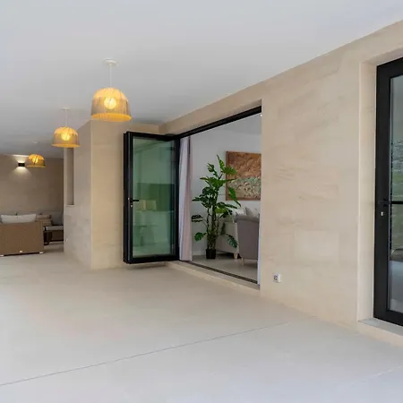 빌라 Orion Luxury Ocean View *