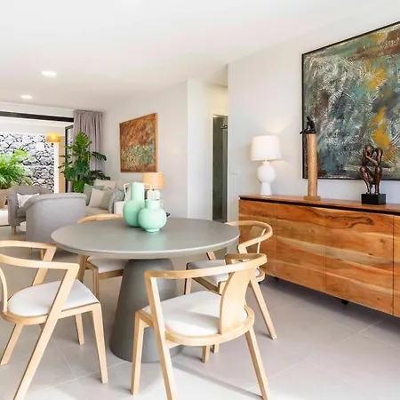 Orion Luxury Ocean View * Адехе