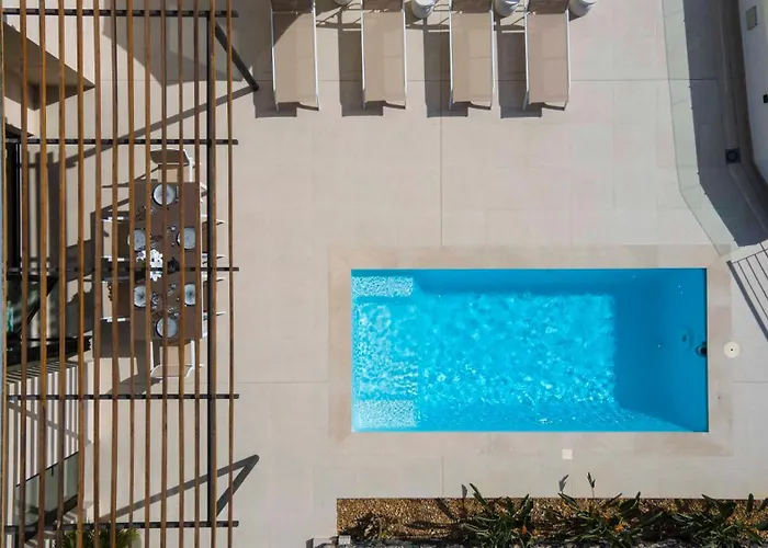 Orion Luxury Ocean View * 阿德耶