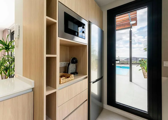 Orion Luxury Ocean View 阿德耶