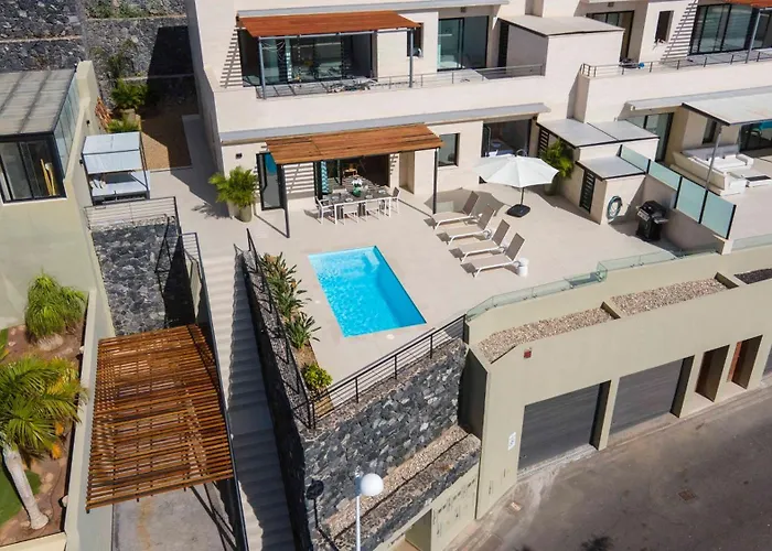 Orion Luxury Ocean View Vila